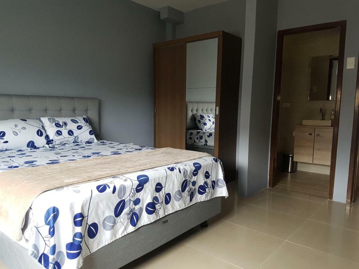 Pp Suite Guayaquil Zewnętrze zdjęcie