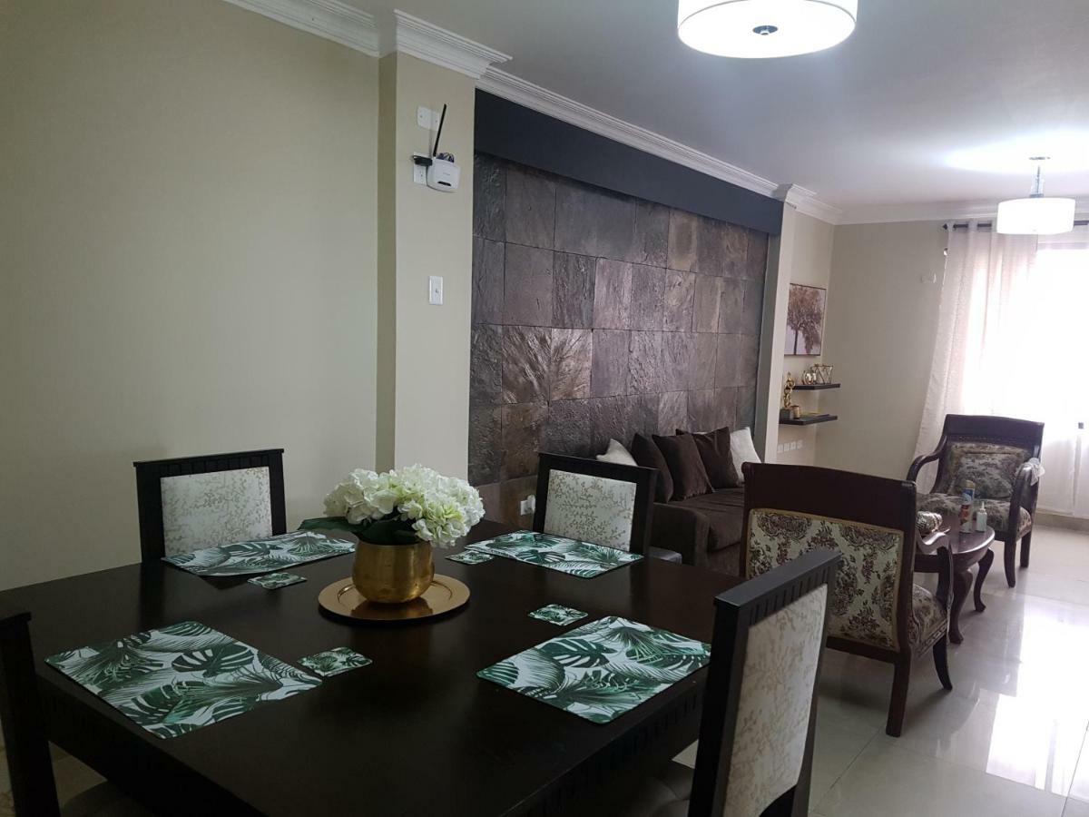 Pp Suite Guayaquil Zewnętrze zdjęcie